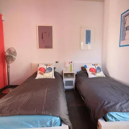 Sleeps 6 Pool Wifi ヴィラ *