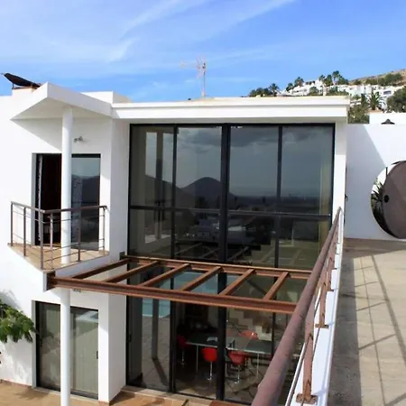 Sleeps 6 Pool Wifi 别墅 Nazaret